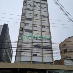 Apartamento com 74m², 3 dormitórios, no bairro São Pelegrino em Caxias do Sul para Alugar