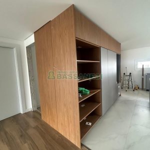 Apto Mobiliado com 251m², 3 dormitórios, no bairro Centro em Caxias do Sul para Alugar