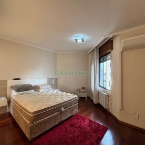 Apartamento com 108m², 2 dormitórios, 1 vaga, no bairro São Pelegrino em Caxias do Sul para Alugar