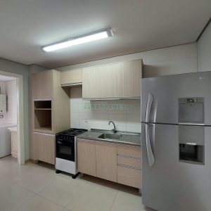Apto Mobiliado com 60m², 1 dormitório, 1 vaga, no bairro Villagio Iguatemi em Caxias do Sul para Alugar