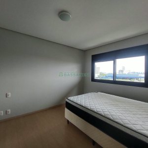 Apto Mobiliado com 60m², 1 dormitório, 1 vaga, no bairro Villagio Iguatemi em Caxias do Sul para Alugar