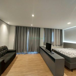Apto Mobiliado, 1 dormitório, 1 vaga, no bairro Santa Catarina em Caxias do Sul para Alugar