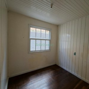 Casa com 56m², 3 dormitórios, 1 vaga, no bairro Cristo Redentor em Caxias do Sul para Alugar