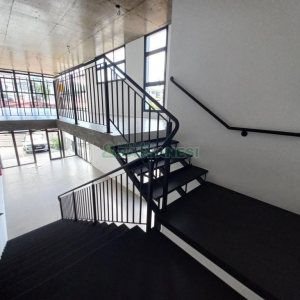 Loja com 145m², 1 vaga, no bairro Sagrada Família em Caxias do Sul para Alugar
