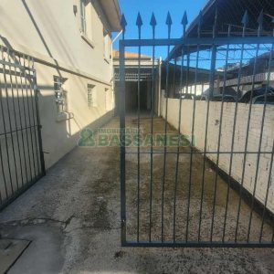 Pavilhão com 180m², 1 vaga, no bairro São José em Caxias do Sul para Alugar