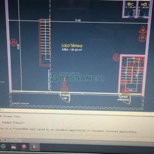 Loja com 200m², no bairro Cinqüentenário em Caxias do Sul para Alugar