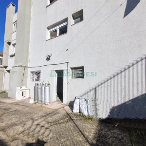 Loja com 150m², no bairro Pio X em Caxias do Sul para Alugar