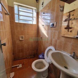 Loja com 150m², no bairro Pio X em Caxias do Sul para Alugar