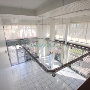 Loja com 156m², no bairro Lourdes em Caxias do Sul para Alugar