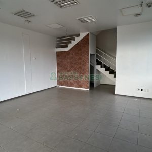 Loja com 89m², no bairro Kayser em Caxias do Sul para Alugar