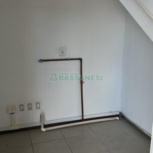 Loja com 89m², no bairro Kayser em Caxias do Sul para Alugar