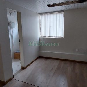 Sobreloja com 200m², no bairro São Pelegrino em Caxias do Sul para Alugar