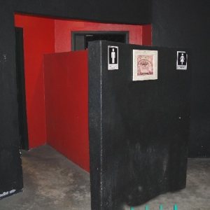 Predio com 1296m², 3 dormitórios, no bairro De Lazzer em Caxias do Sul para Comprar