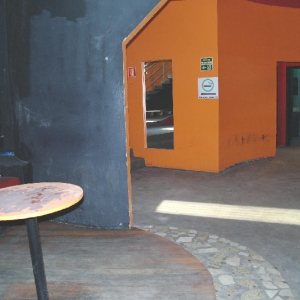 Predio com 1296m², 3 dormitórios, no bairro De Lazzer em Caxias do Sul para Comprar