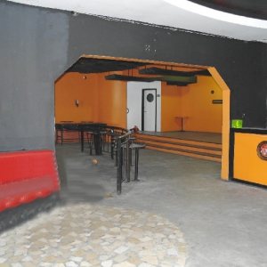 Predio com 1296m², 3 dormitórios, no bairro De Lazzer em Caxias do Sul para Comprar