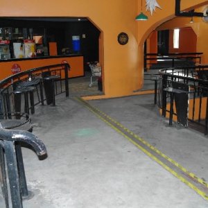 Predio com 1296m², 3 dormitórios, no bairro De Lazzer em Caxias do Sul para Comprar