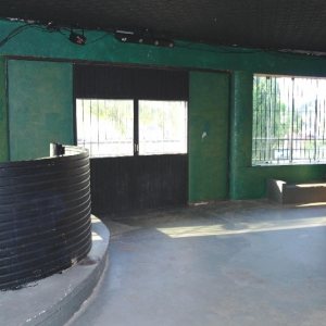 Predio com 1296m², 3 dormitórios, no bairro De Lazzer em Caxias do Sul para Comprar