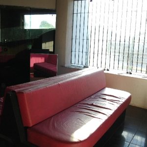 Predio com 1296m², 3 dormitórios, no bairro De Lazzer em Caxias do Sul para Comprar