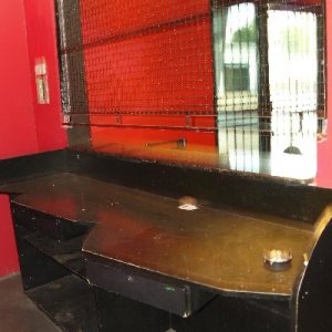 Predio com 1296m², 3 dormitórios, no bairro De Lazzer em Caxias do Sul para Comprar