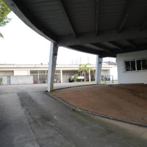 Predio com 1296m², 3 dormitórios, no bairro De Lazzer em Caxias do Sul para Comprar