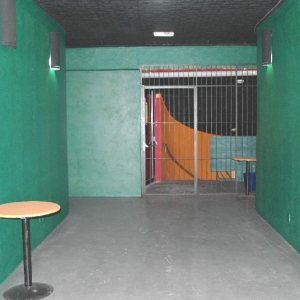 Predio com 1296m², 3 dormitórios, no bairro De Lazzer em Caxias do Sul para Comprar