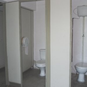 Predio com 1296m², 3 dormitórios, no bairro De Lazzer em Caxias do Sul para Comprar