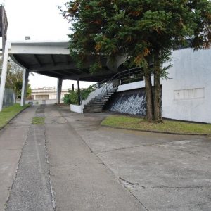 Predio com 1296m², 3 dormitórios, no bairro De Lazzer em Caxias do Sul para Comprar