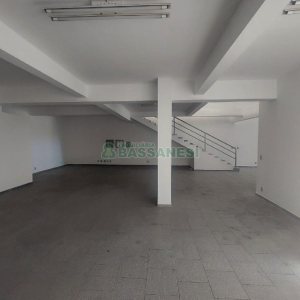 Loja com 376m², no bairro Centro em Caxias do Sul para Alugar