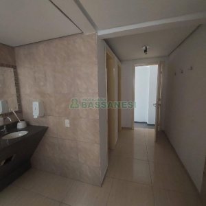 Loja com 376m², no bairro Centro em Caxias do Sul para Alugar