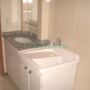 Apartamento com 50m², 1 dormitório, 1 vaga, no bairro Petrópolis em Caxias do Sul para Alugar