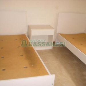 Apartamento com 50m², 1 dormitório, 1 vaga, no bairro Petrópolis em Caxias do Sul para Alugar