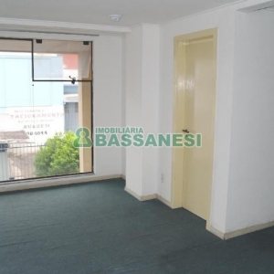 Loja com 57m², no bairro Centro em Caxias do Sul para Alugar