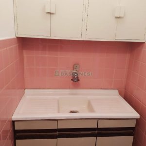 Sala com 80m², no bairro Centro em Caxias do Sul para Alugar ou Comprar