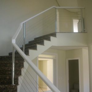 Casa com 400m², 3 dormitórios, 3 vagas, no bairro Jardim América em Caxias do Sul para Comprar