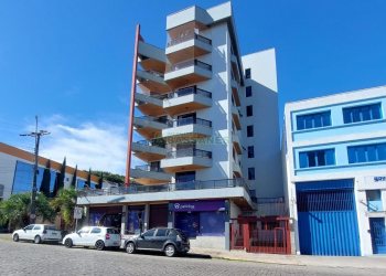 Apto Mobiliado com 50m², 1 dormitório, 1 vaga, no bairro Centro em Caxias do Sul para Alugar
