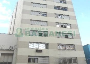 Apartamento com 63m², 2 dormitórios, no bairro Centro em Caxias do Sul para Comprar