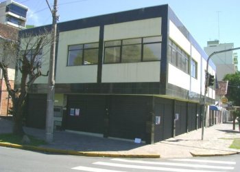 Loja com 167m², 1 vaga, no bairro Centro em Caxias do Sul para Alugar