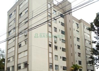 Apto Mobiliado com 100m², 3 dormitórios, 1 vaga, no bairro Centro em Caxias do Sul para Alugar