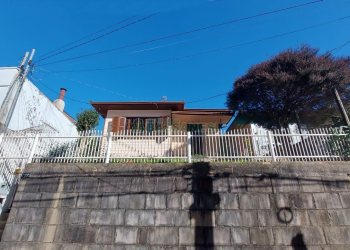 Casa com 100m², 3 dormitórios, no bairro Cristo Redentor em Caxias do Sul para Alugar