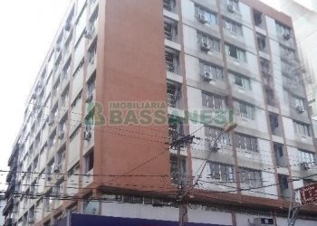 Sala com 30m², no bairro Centro em Caxias do Sul para Alugar