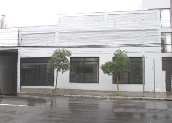 Loja com 450m², no bairro Centro em Caxias do Sul para Alugar