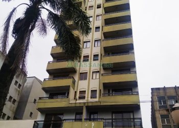 Sala com 35m², no bairro Centro em Caxias do Sul para Alugar