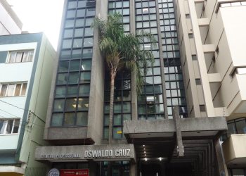 Sala com 65m², no bairro Centro em Caxias do Sul para Comprar