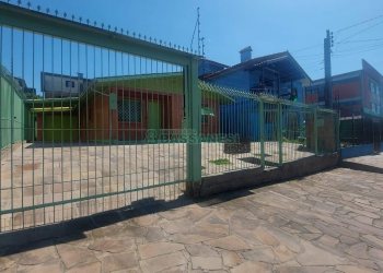 Casa com 88m², 3 dormitórios, 1 vaga, no bairro Fatima em Caxias do Sul para Alugar