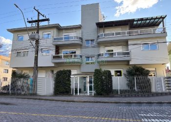 Apto Mobiliado com 82m², 2 dormitórios, 3 vagas, no bairro Petrópolis em Caxias do Sul para Alugar