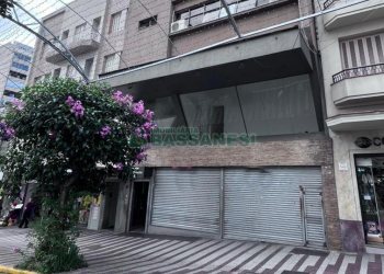 Loja com 712m², no bairro Centro em Caxias do Sul para Alugar