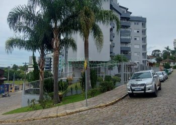 Apartamento com 83m², 2 dormitórios, 1 vaga, no bairro Cristo Redentor em Caxias do Sul para Comprar