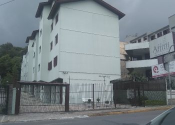 Apartamento, 3 dormitórios, 1 vaga, no bairro Santa Catarina em Caxias do Sul para Comprar