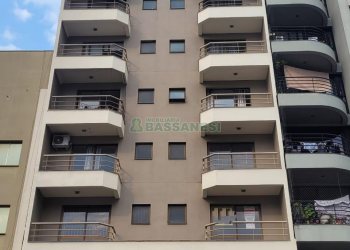 Kitinete com 37m², 1 dormitório, no bairro Centro em Caxias do Sul para Alugar