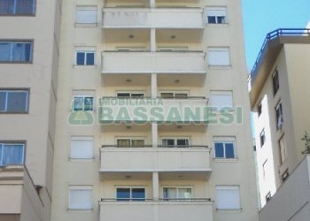 Apto Mobiliado com 34m², 1 dormitório, 1 vaga, no bairro São Pelegrino em Caxias do Sul para Alugar
